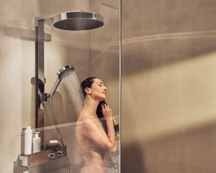 Фото Душевая стойка hansgrohe Rainfinity Showerpipe 26853000 с термостатом