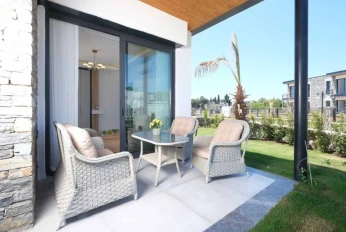 Acropol Port Residence