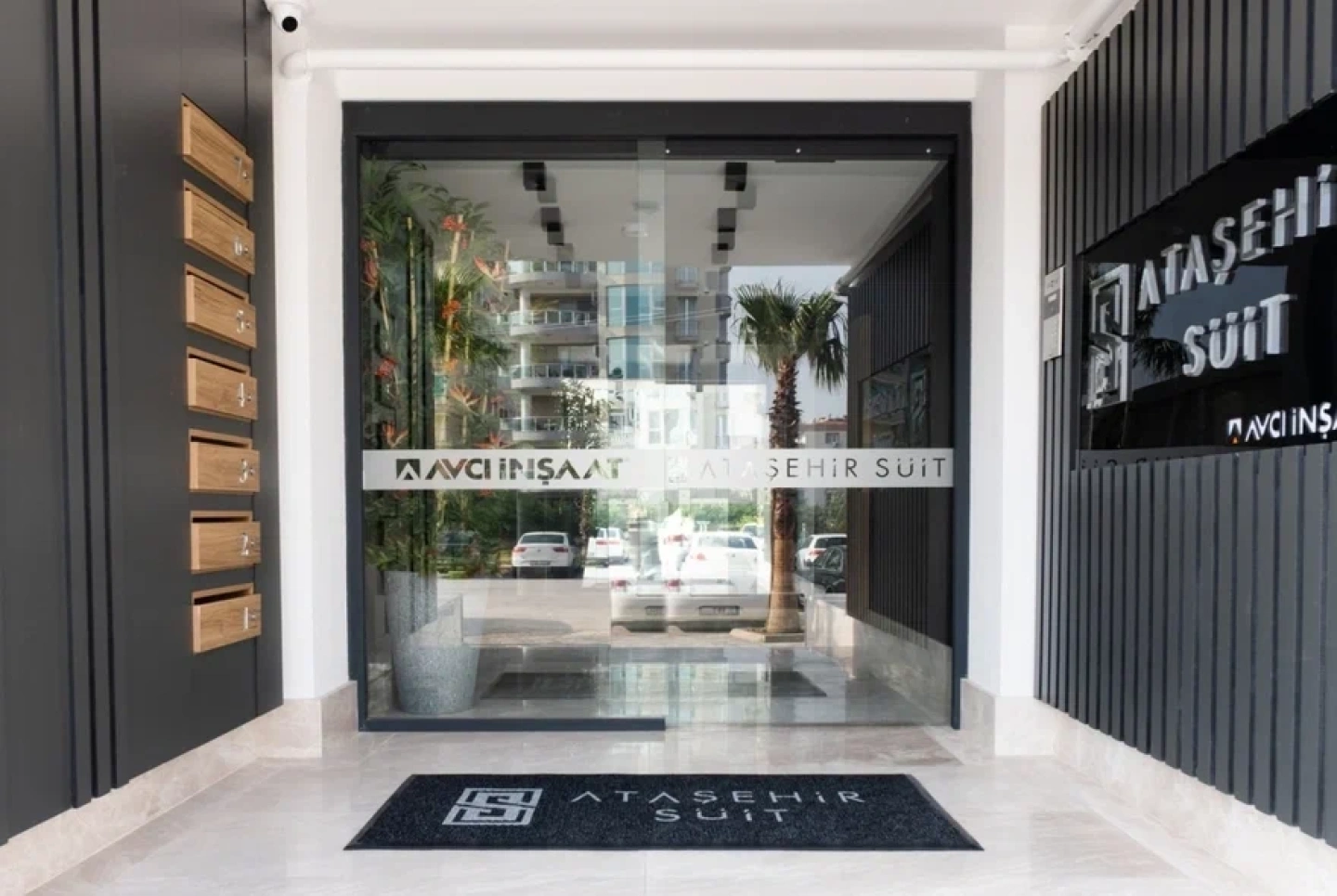 Atasehir Suit