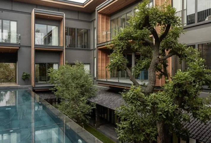 Atelier Residence