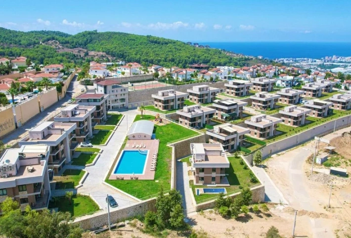 AVOCADO VILLAGE