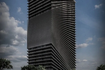 Ayos-Sun Plaza
