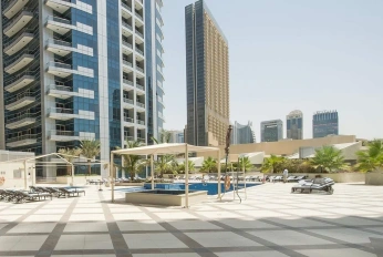 Bay Central