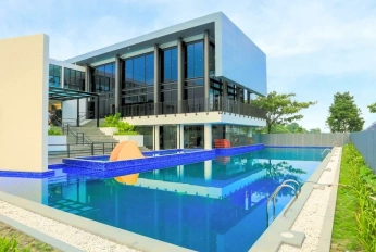 CitraGrand Semarang - Mainroad