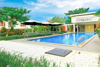 CitraGrand Semarang - Red Terracotta