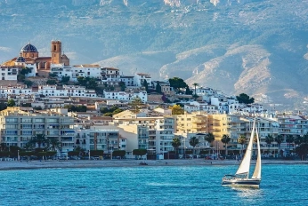 Квартира в новостройке Квартиры для инвестиций в Аликанте в проекте "Viva Altea Beach"