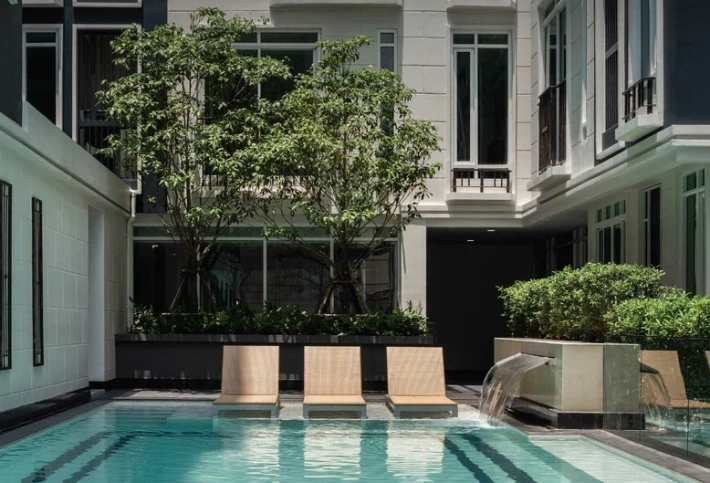 Maestro 01 Sathorn-Yenakat