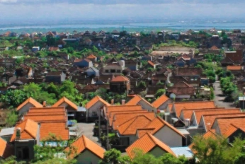 Nuansa Hill Kampial