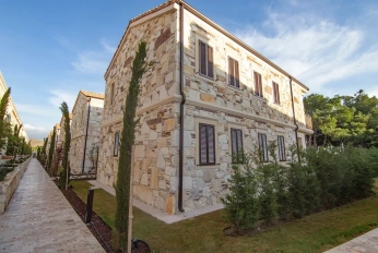Villanova Yenikoy Foca