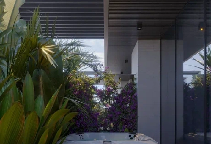 ZEN LUXURY