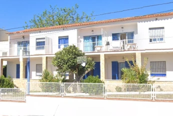 Жилой комплекс Edificio de 10 apartamentos para reformar en Castell Platja d Aro en la Costa Brava
