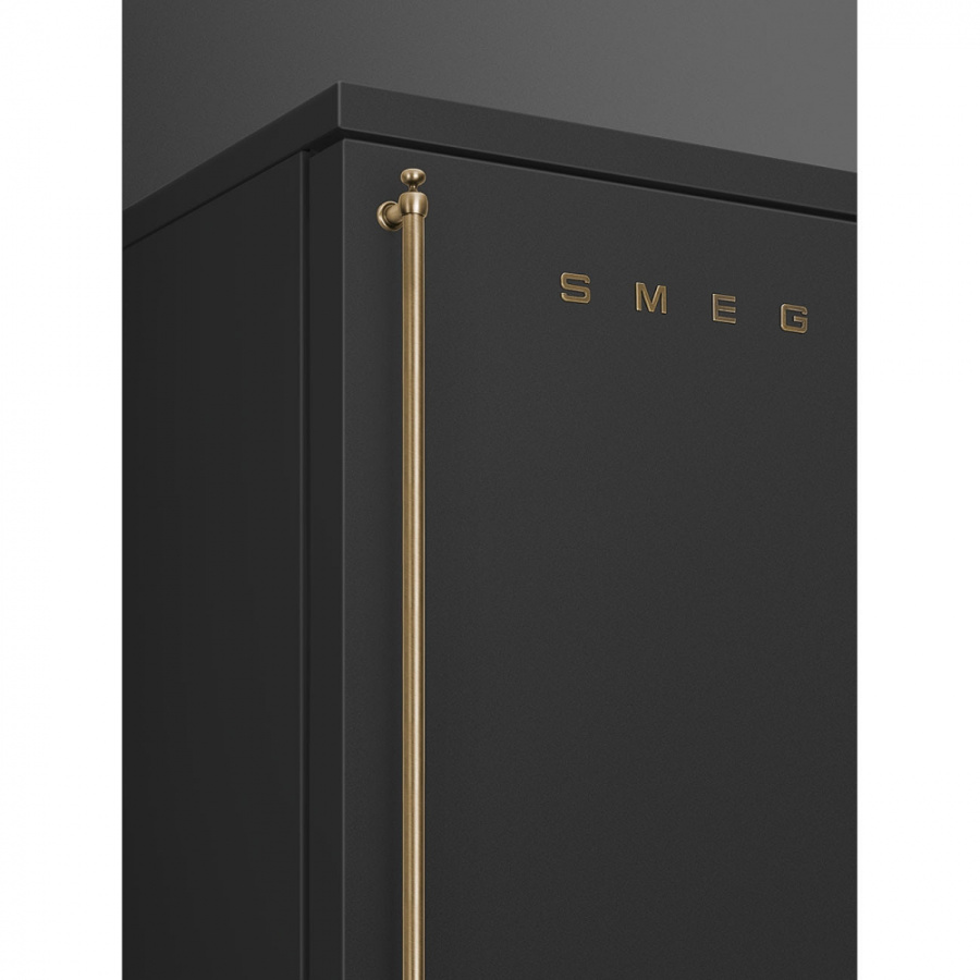 Фото Холодильник Smeg FA8005LAO5