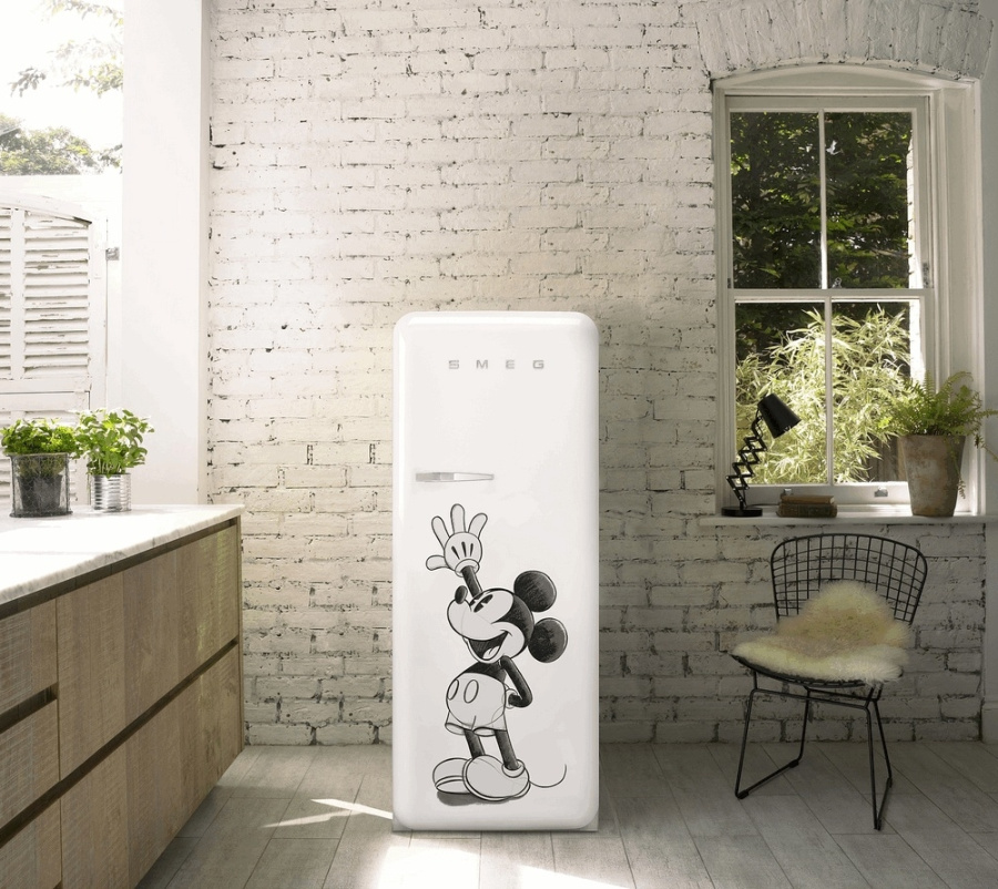 Фото Холодильник Smeg FAB28RDMM5