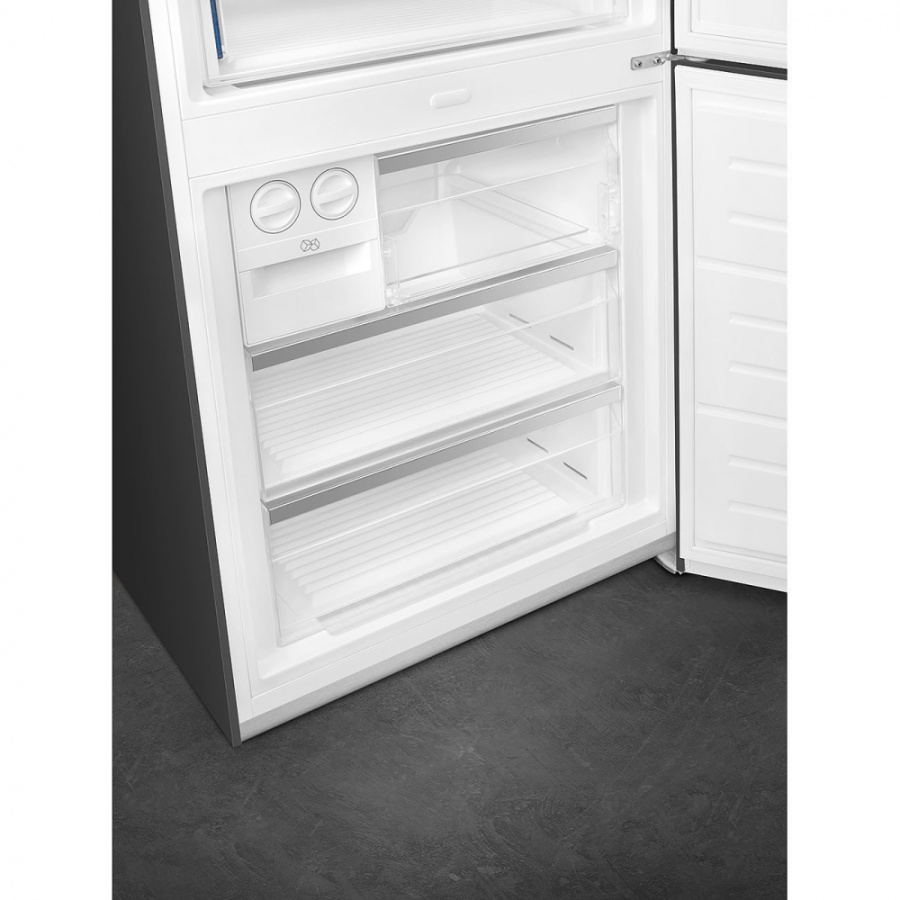 Фото Холодильник Smeg FA8005LAO5