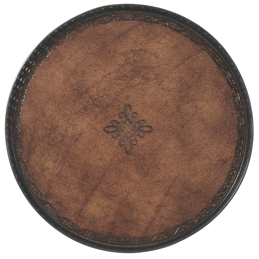 Фото Приставной столик Walnut Circle