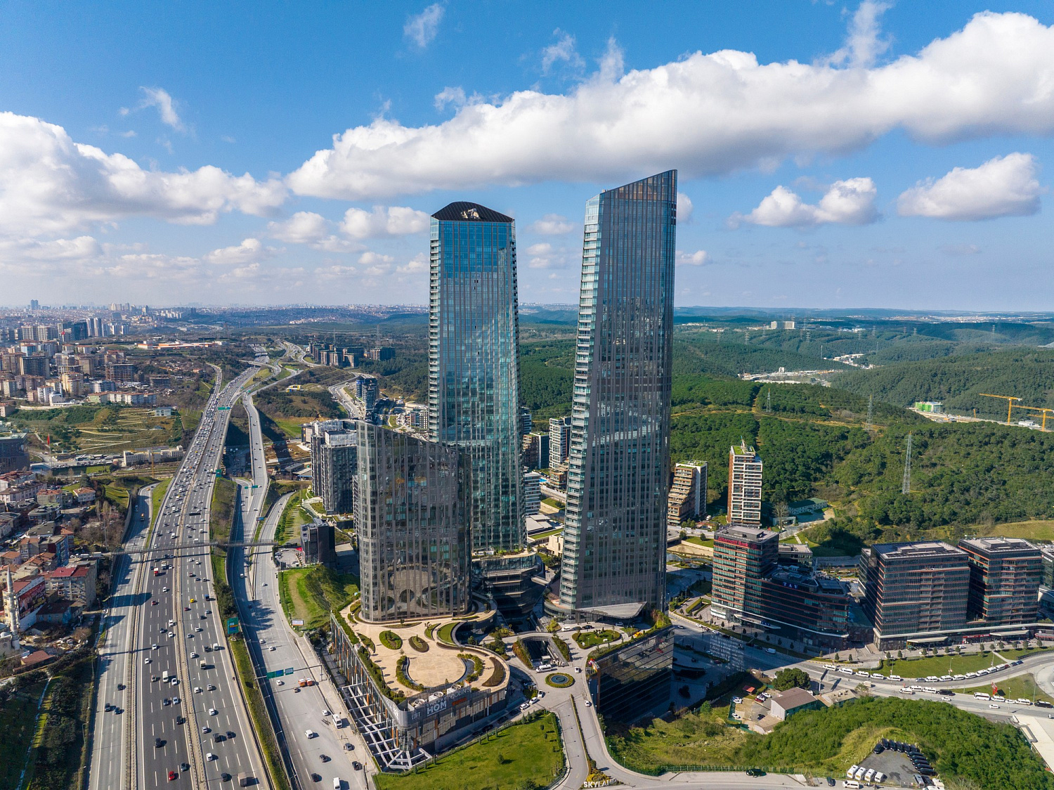 Жилой комплекс с панорамным видом