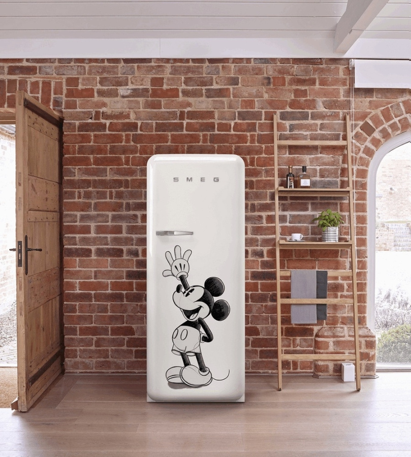 Фото Холодильник Smeg FAB28RDMM5