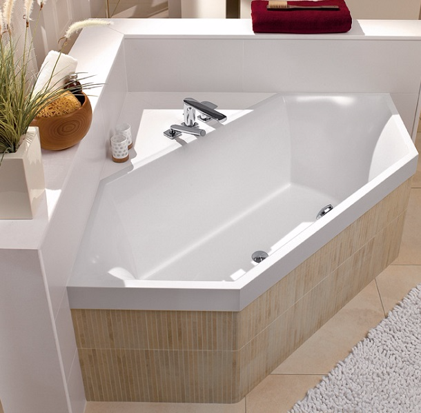 Фото Квариловая ванна Villeroy&Boch Squaro 190x80 UBQ190SQR6V-01