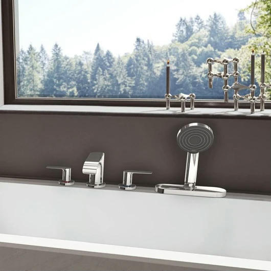 Фото Смеситель для ванны hansgrohe Vivenis 75444000 хром