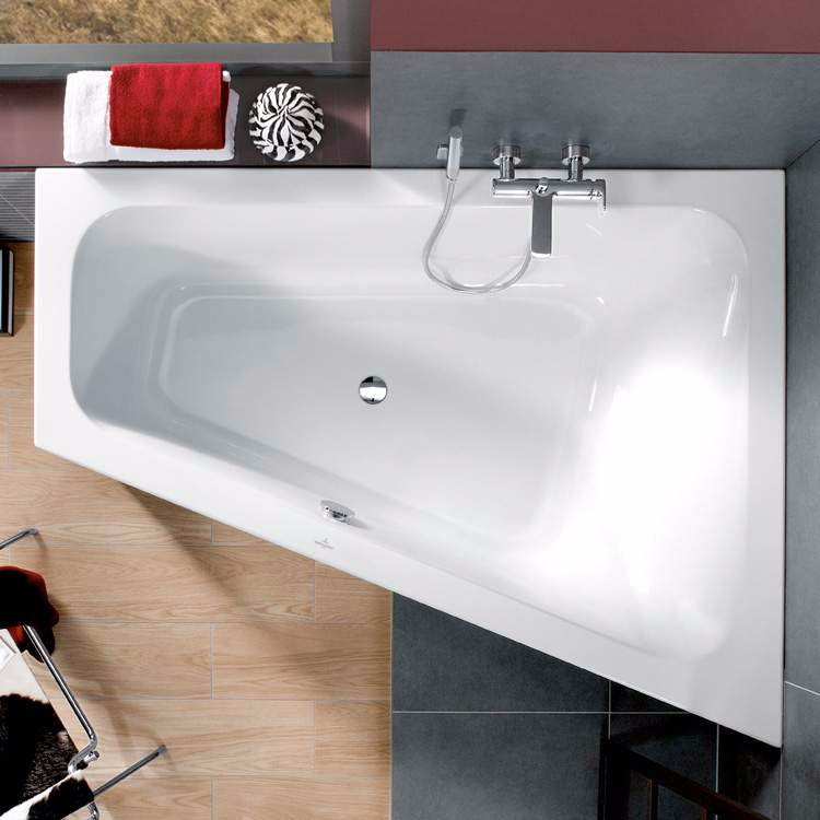 Фото Акриловая ванна Villeroy&Boch Loop & Friends 175x135 DX UBA175LFS9REV-01 правая