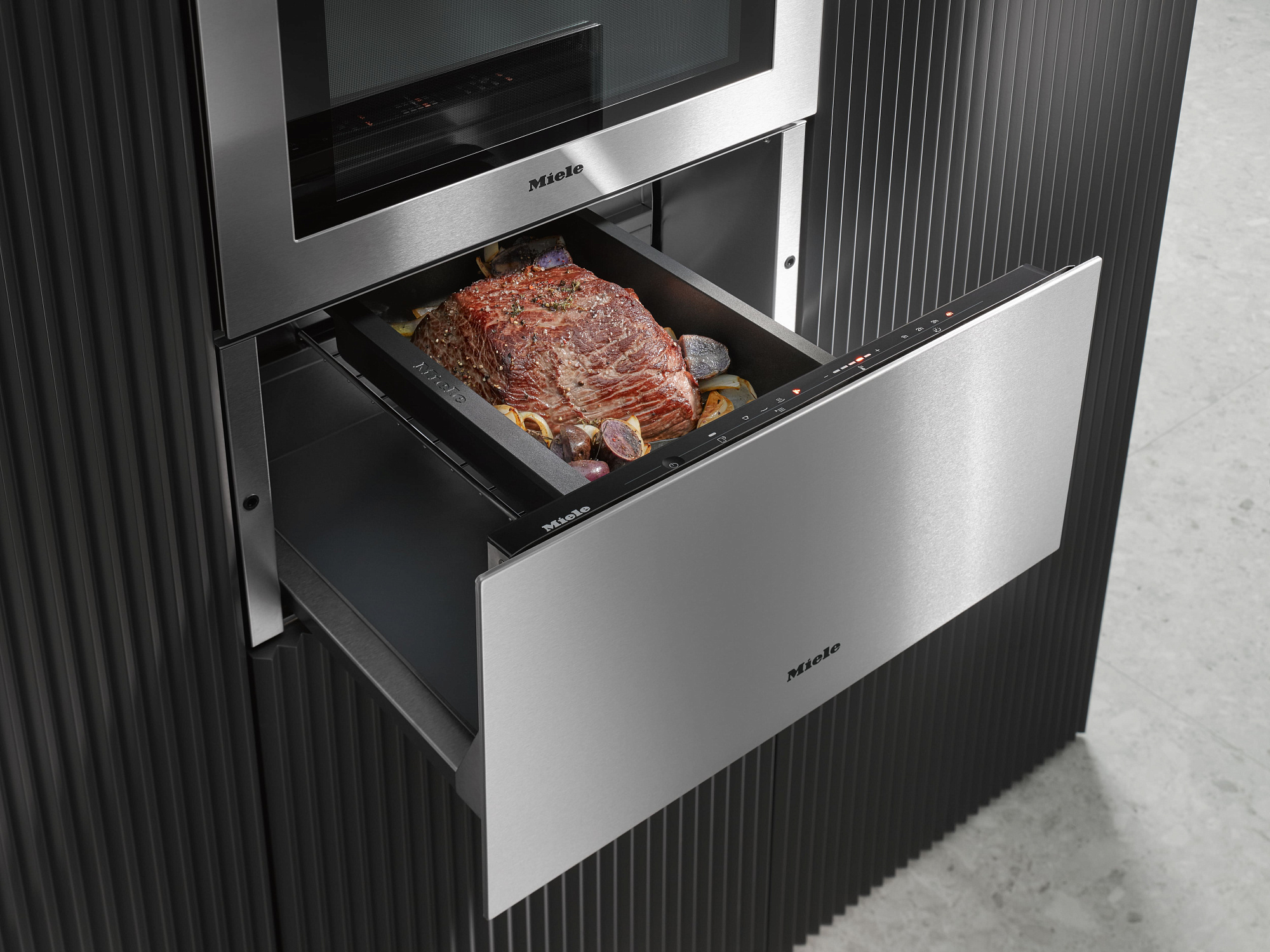 Фото Подогреватель посуды и пищи Miele ESW 7120 EDST/CLST