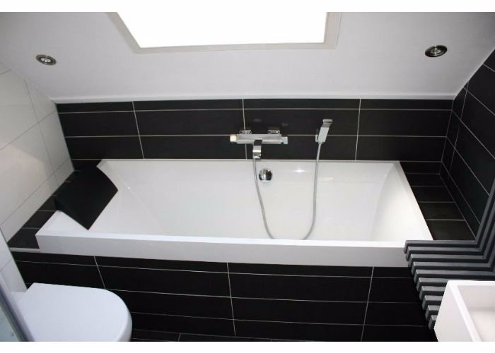 Фото Квариловая ванна Villeroy&Boch Squaro 170x75 UBQ170SQR2V-01