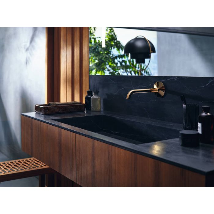 Фото Смеситель для раковины Axor One 48112990 шлифованное золото