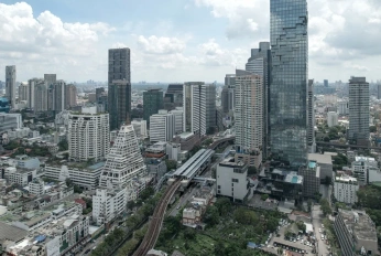Ashton Silom
