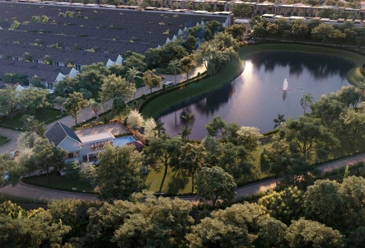 Premier Lake Residence