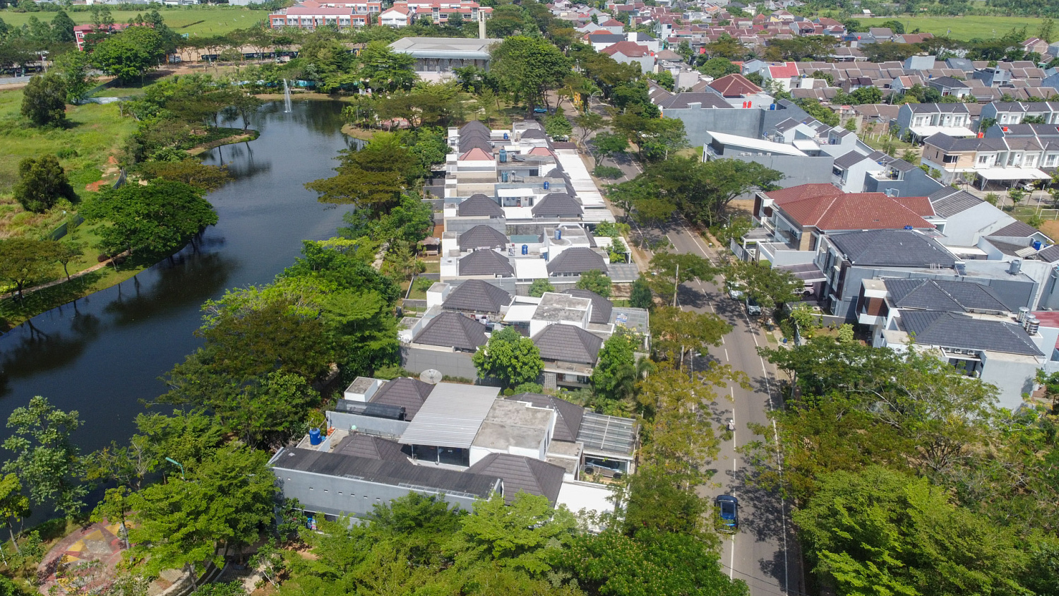 Фото CitraGarden BMW Cilegon - Agra