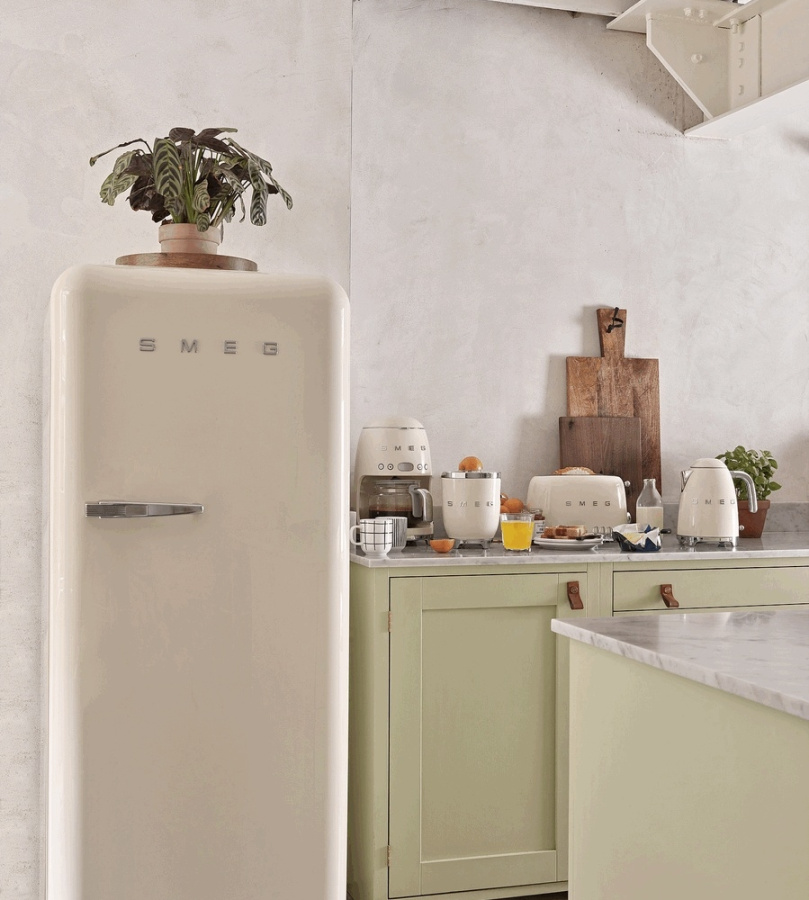 Фото Холодильник Smeg FAB28RCR5