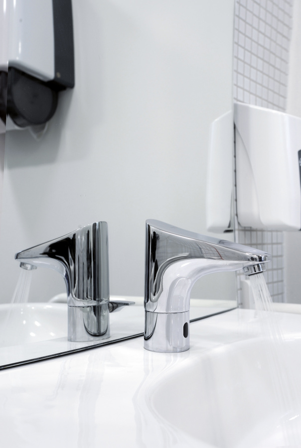 Фото Смеситель для раковины Grohe Europlus E 36207001