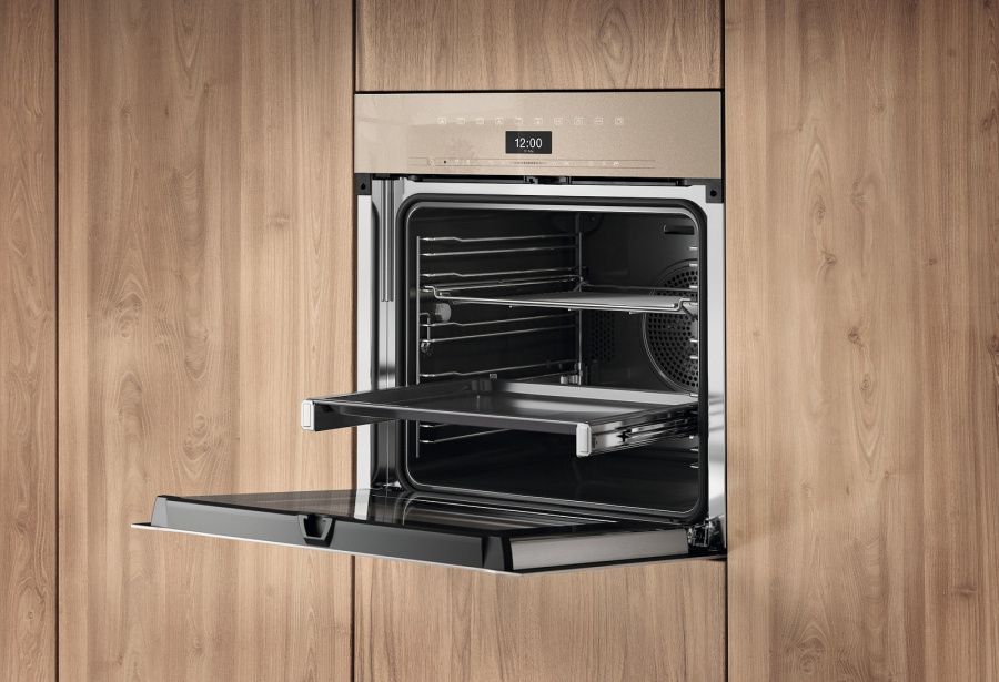 Фото Духовой шкаф Miele H7464BPXPEBE