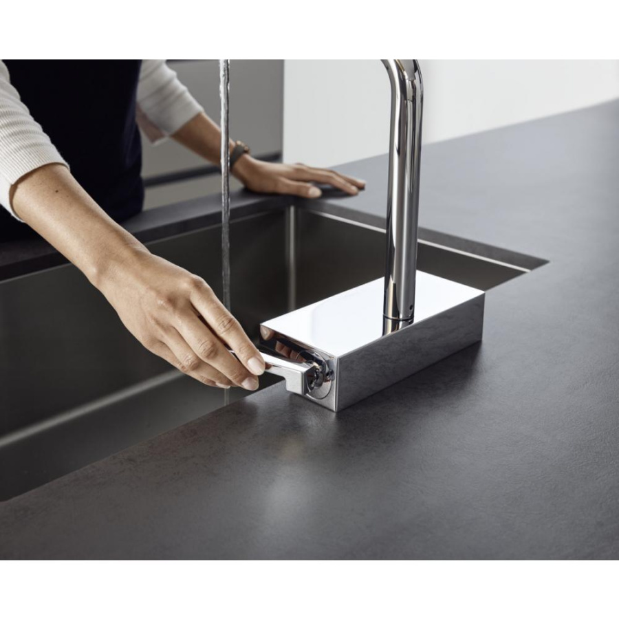 Фото Смеситель для кухни hansgrohe Aquno Select M81, 250, 2jet 73836800 с вытяжным душем сталь