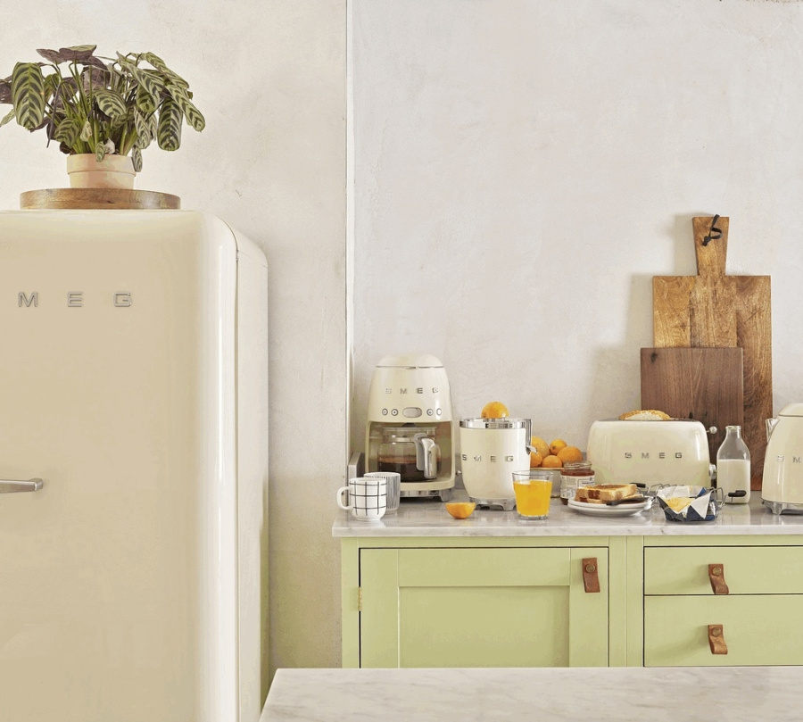 Фото Холодильник Smeg FAB28RCR5