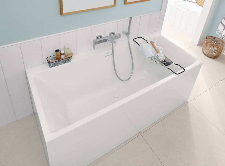 Фото Квариловая ванна 180х80 см Villeroy&Boch Subway 3.0 UBQ180SBW2DV-01 с ножками и сливом-переливом